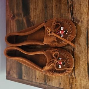 Minnetonka Moccasins size 11